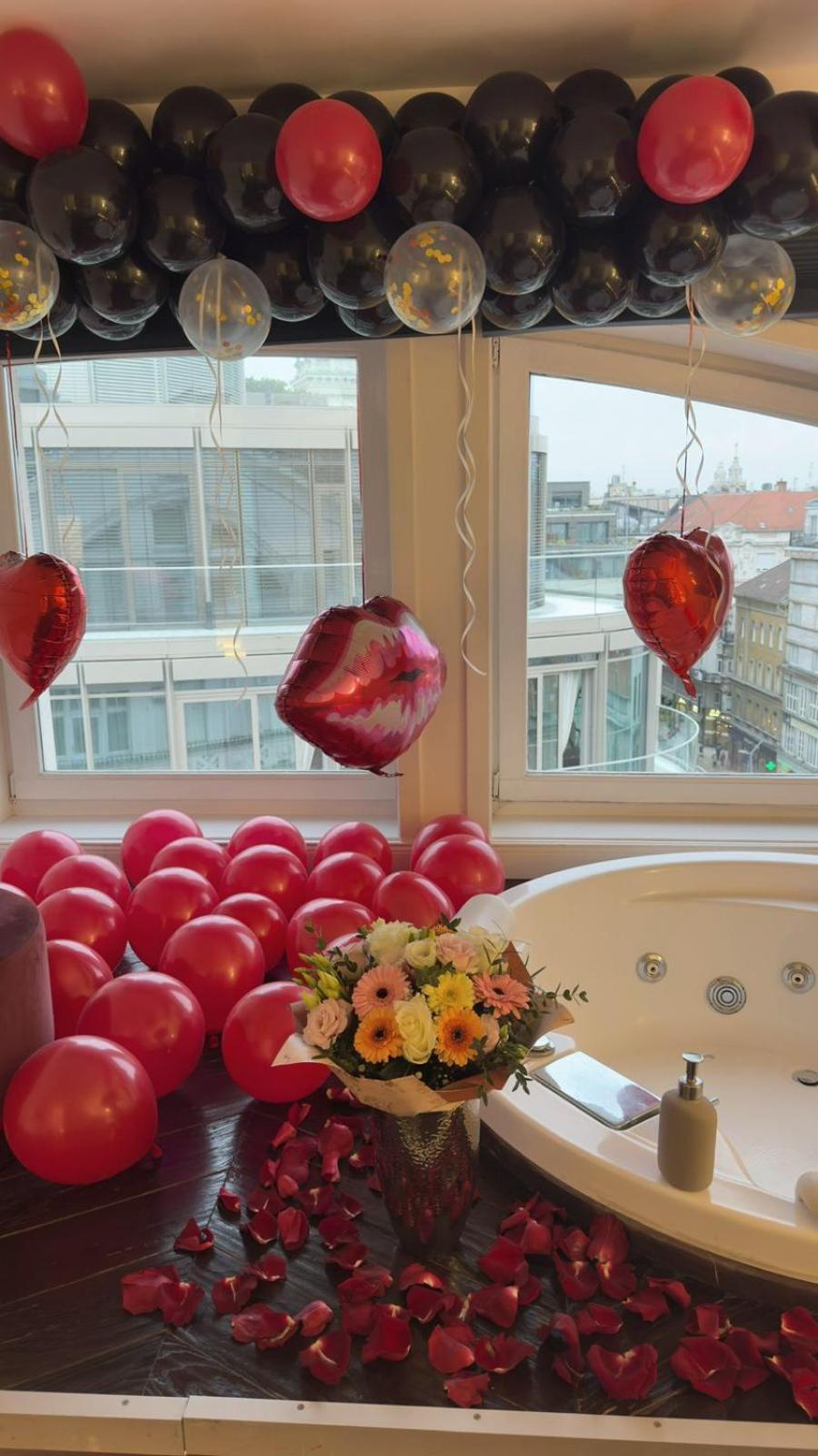 Jacuzzi Royal Suite Budapest Ngoại thất bức ảnh